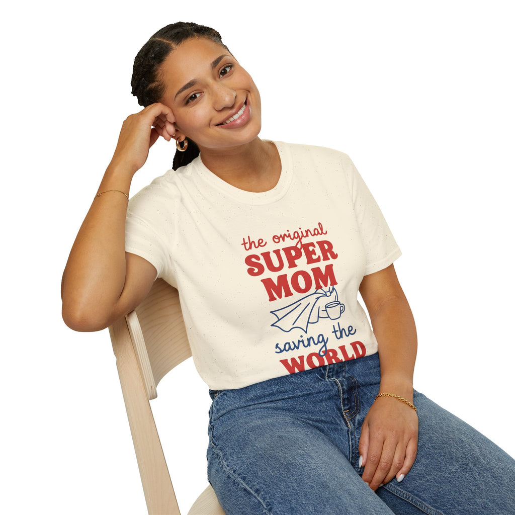 Super Mom Saving the World T-Shirt | Mom Hero Graphic Tee